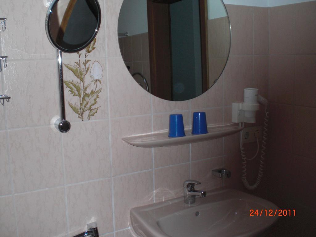 Familien-Bauernhof-Berghammer Rotta Chambre photo